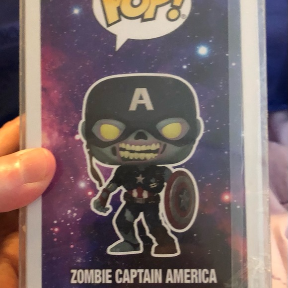 FUNKO WHAT IF MARVEL ZOMBIE CAPTAIN AMERICA #941 - Picture 4 of 6